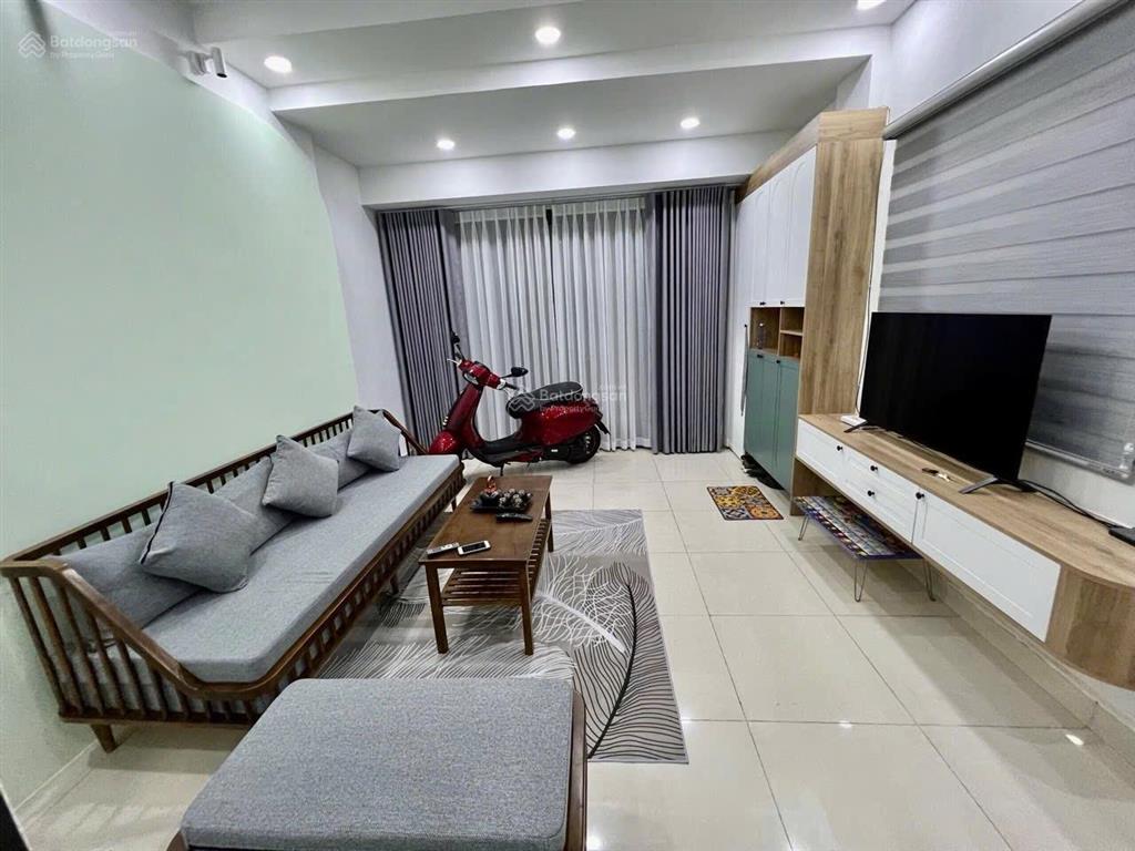 Nhà đường xe tải tân sơn nhì 4x12m 1 lầu 5.49tỷ