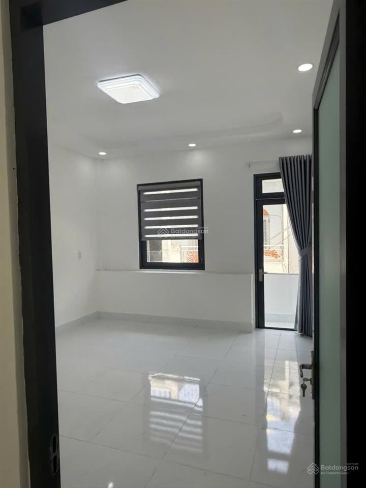 Bán nhà khu đường 12 giáp aon mail 4.1x12m, 1 lầu, giá tốt