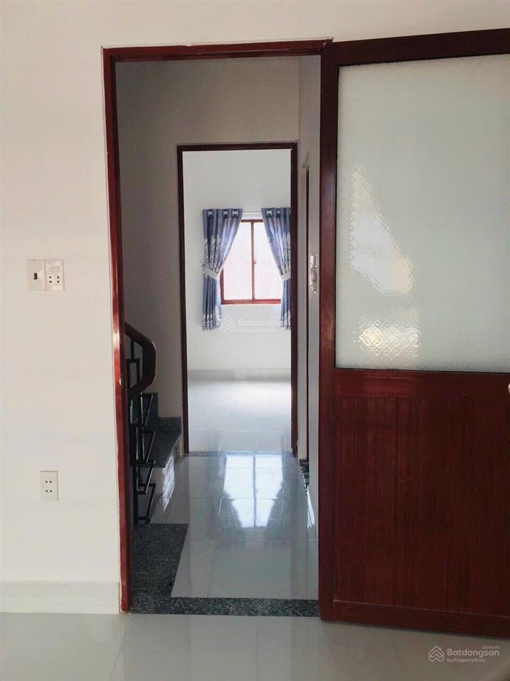 Nhà khu đường 14, diện tích 4x12m, 2 lầu sân thượng