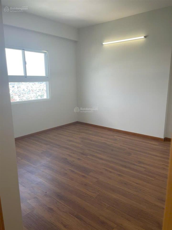 Chính chủ cho thuê căn hộ 2pn2wc carillon 7 tân phú siêu rẻ, có 2 ban công