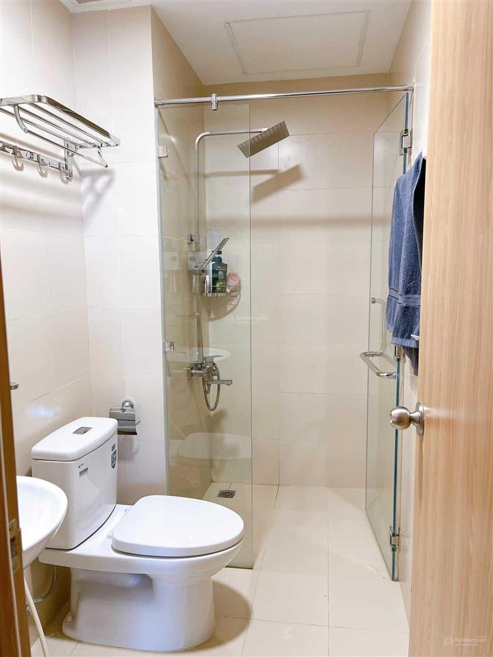 Chính chủ cho thuê căn hộ 2pn2wc carillon 7 tân phú siêu rẻ, có 2 ban công