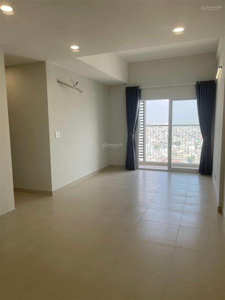 Chính chủ cho thuê căn hộ 2pn2wc carillon 7 tân phú siêu rẻ, có 2 ban công