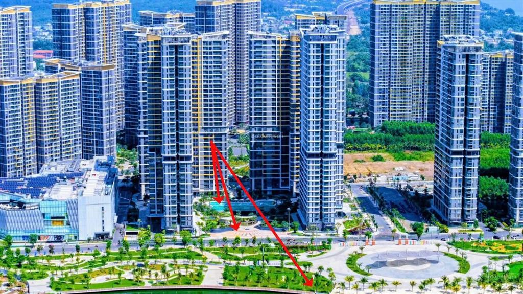 Studio opus one os2xx. 15, studio hoa hậu view hồ & cv, 34m2. giá chỉ 2,723 tỷ. vinhomes grand park