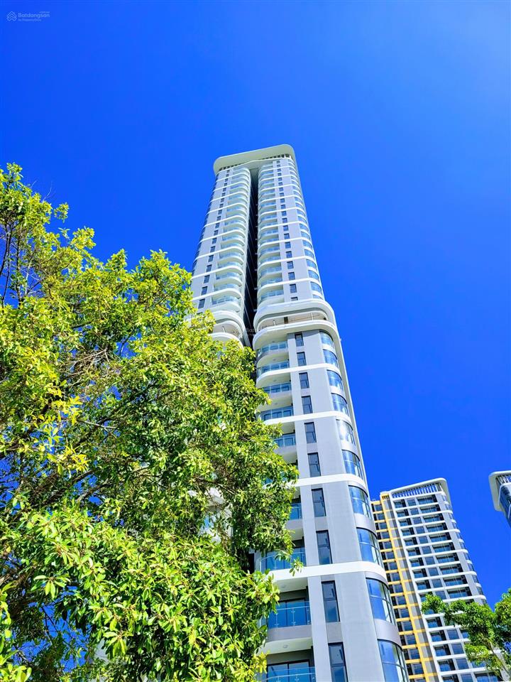 Cho thuê 3pn 100m2 opus one, chỉ 19 triệu/tháng, nội thất cơ bản. vinhomes grand park. chính chủ