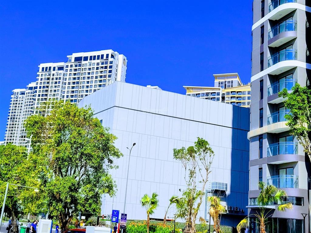 Cho thuê 3pn 100m2 opus one, chỉ 19 triệu/tháng, nội thất cơ bản. vinhomes grand park. chính chủ