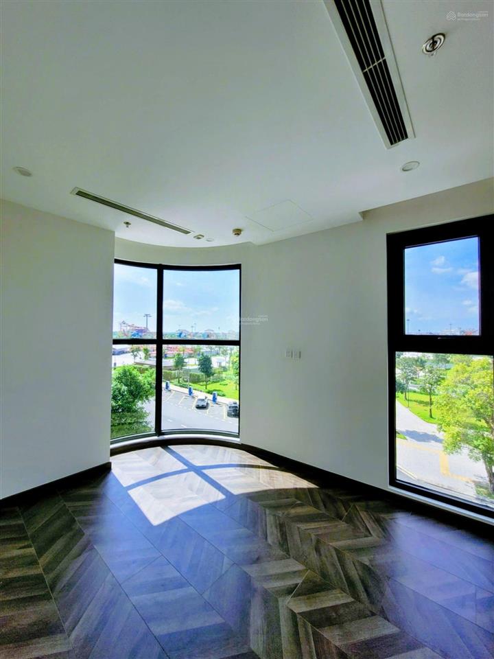 Cho thuê 3pn 100m2 opus one, chỉ 19 triệu/tháng, nội thất cơ bản. vinhomes grand park. chính chủ