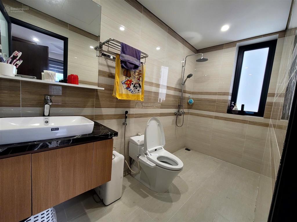 Chính chủ cần cho thuê biệt thự 200m2, full đồ, chỉ việc xách vali vào ở. dự án the phoenix garden