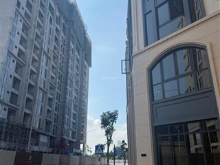 Cần bán căn liền kề thiên nga. diện tích 85m2. gần hồ. đã có sổ. giá 254 tỷ. vinhomes cổ loa