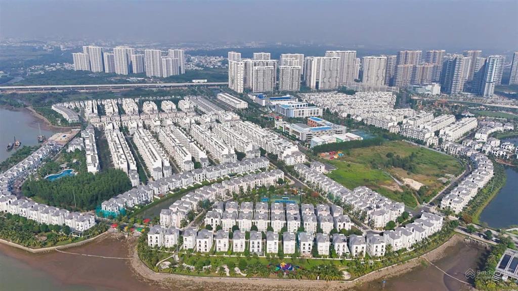 Hàng cắt lỗ shophouse to nhất dự án  m480, the manhattan glory  vinhomes grand park, 220m2