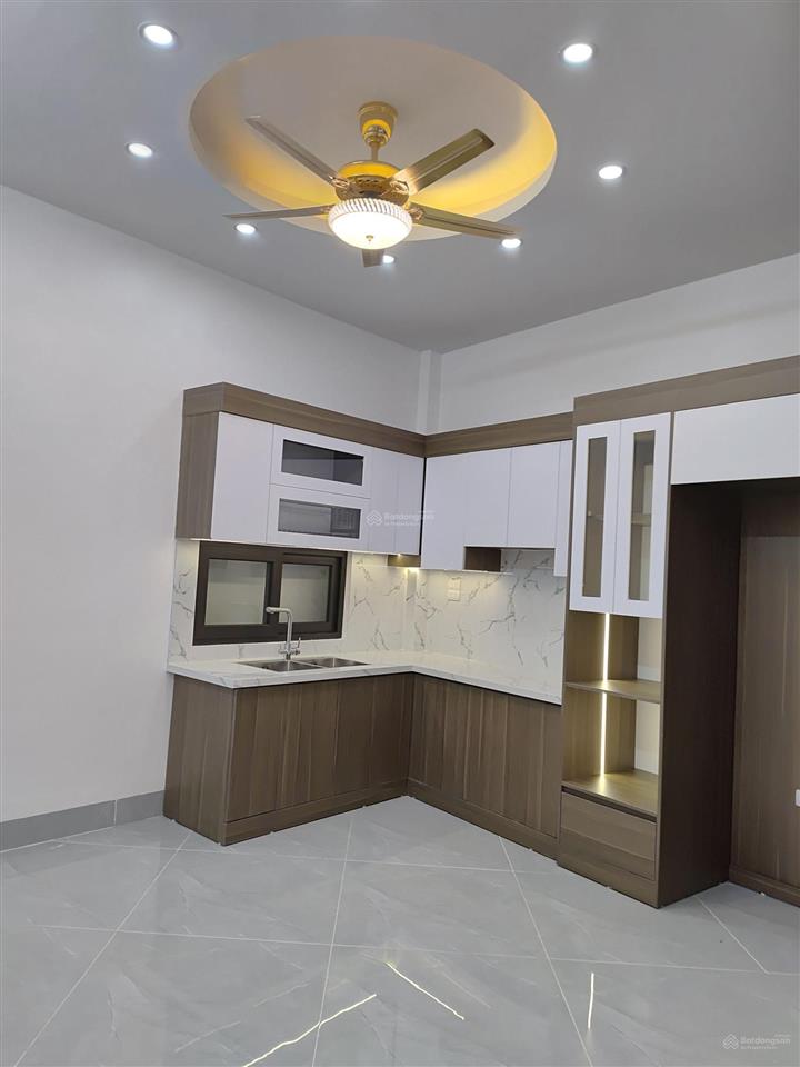 Cần bán nhà 4 tầng nội thất sang đông mỹ  thanh trì  đt 0978 733 ***