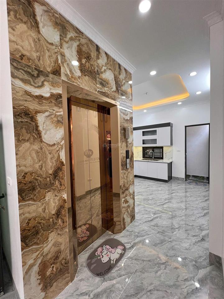 Cần bán nhà 4 tầng thang máy  đường thông ô tô tránh đông mỹ  thanh trì  giá chào 12 tỷ