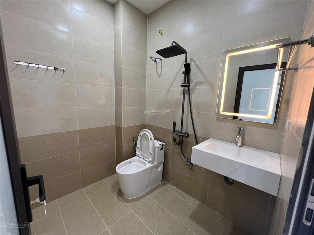 Bán nhà 5 tầng tứ hiệp  thanh trì  giá 7 tỷ  đt 0978 733 ***