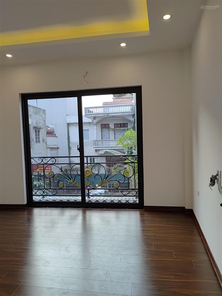 Bán nhà 5 tầng tứ hiệp  thanh trì  giá 7 tỷ  đt 0978 733 ***