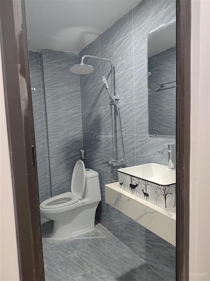 Cần bán nhà 7 tầng thang máy trung tâm thanh trì  giá chào nhỉnh 8 tỷ