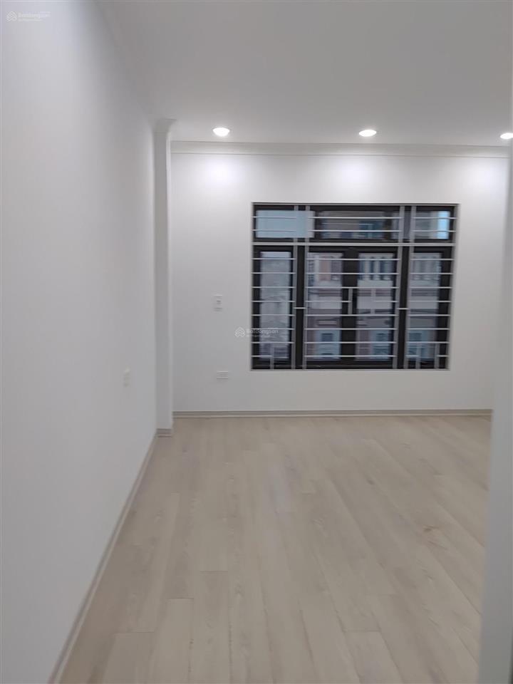 Cần bán nhà 7 tầng thang máy trung tâm thanh trì  giá chào nhỉnh 8 tỷ