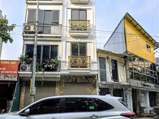 Bán nhà 6 tầng thang máy mặt đường trung tâm thanh trì  hà nội  giá chào 12 tỷ