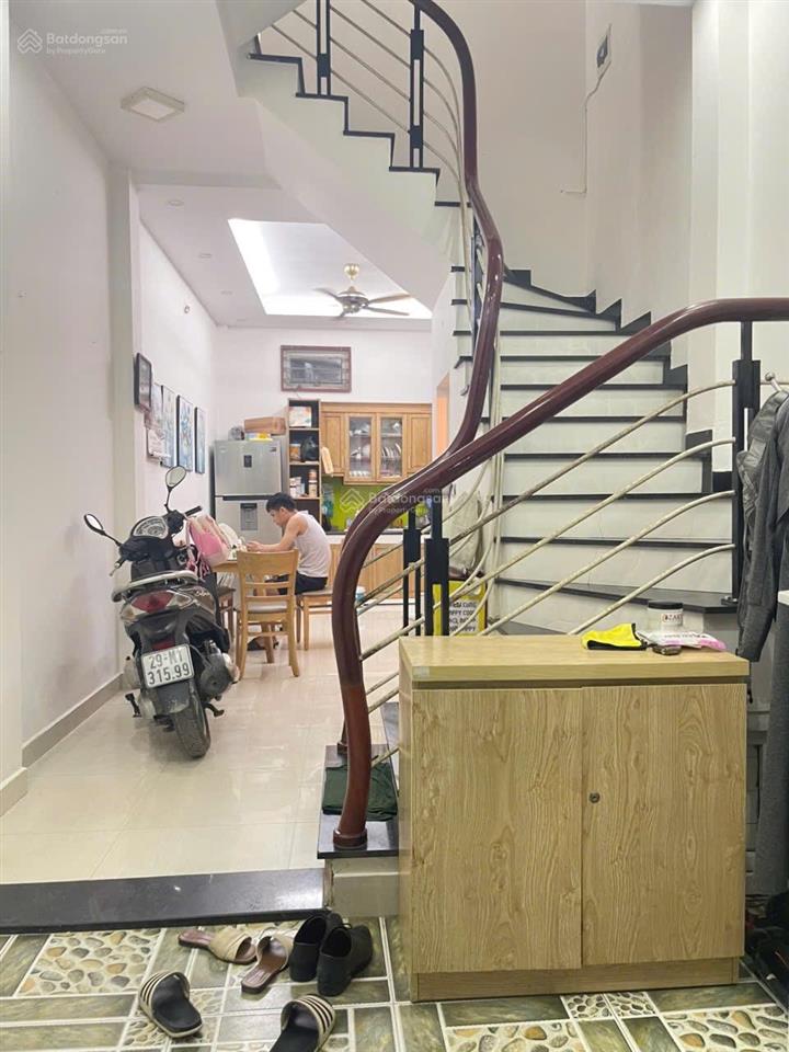 Bán nhà 3 tầng tứ hiệp  thanh trì  giá 6,5 tỷ