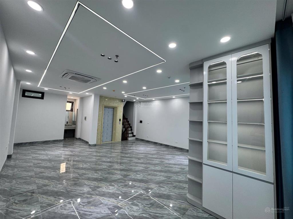 Nhà 6 tầng thang máy mặt đường ngọc hồi  thanh trì  hà nội  giá 29 tỷ