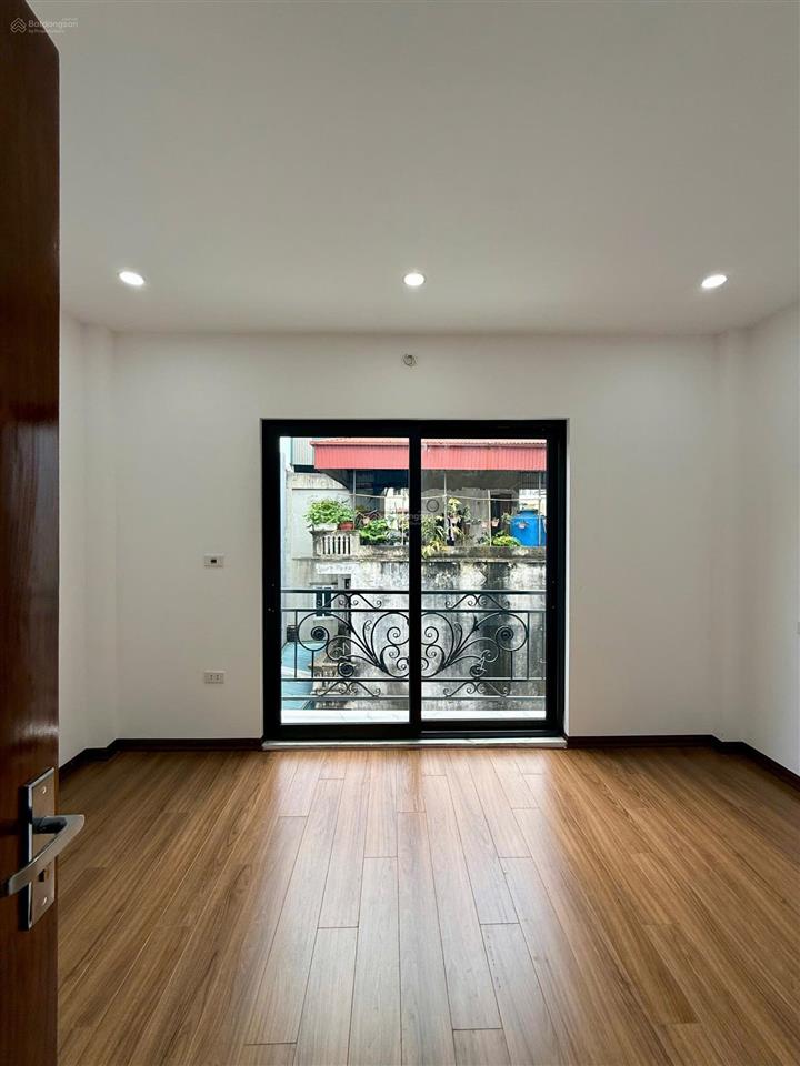 Bán nhà 4 tầng đông mỹ  nam phù  hà nội  giá chào 5,6 tỷ