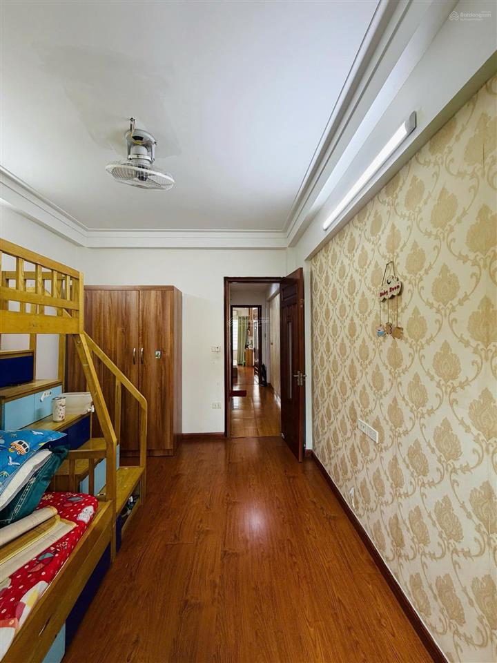Bán nhà 4.5 tầng 858 kim giang  p. thanh liệt  hà nội  giá 9,5 tỷ
