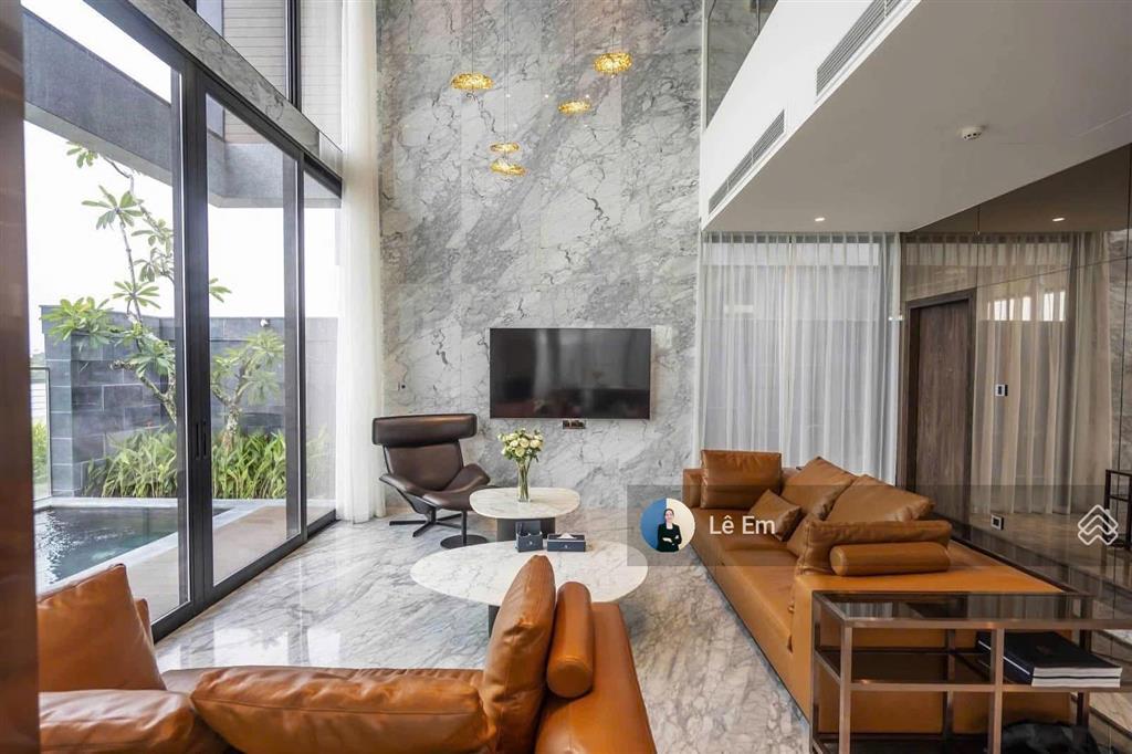 Biệt thự ba mặt tiền view sông trực diện  quận ngũ hành sơn  đà nẵng