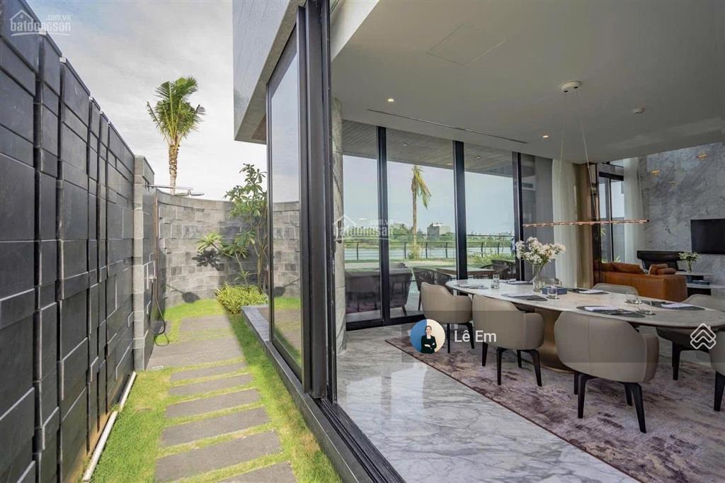 Biệt thự ba mặt tiền view sông trực diện  quận ngũ hành sơn  đà nẵng