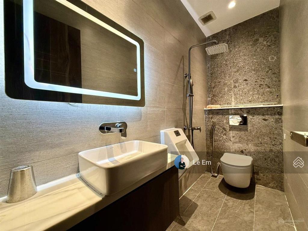 Bán nhà mặt tiền trung tâm hải châu  đà nẵng