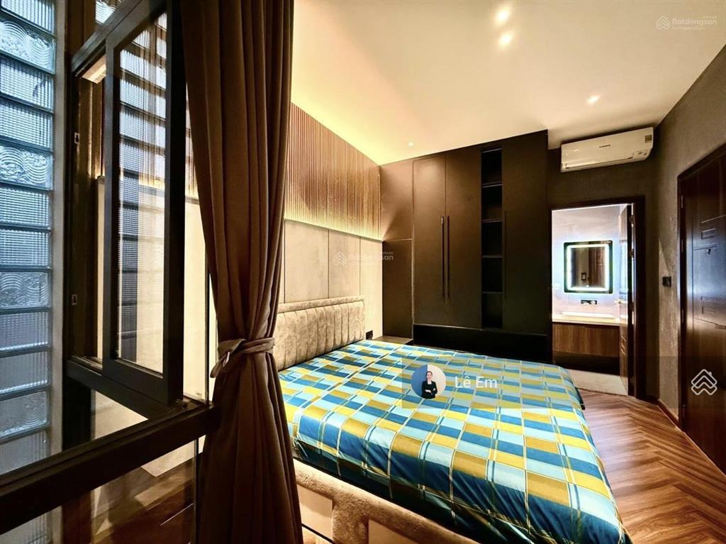 Bán nhà mặt tiền trung tâm hải châu  đà nẵng