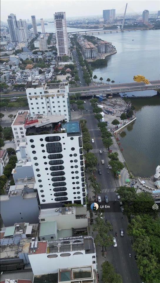 Đất đẹp ngay cầu rồng  cầu tình yêu & bến du thuyền đà nẵng