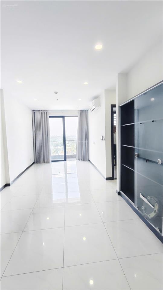 Chính chủ bán gấp căn 1pn cskyview giá chỉ 1 tỷ 961