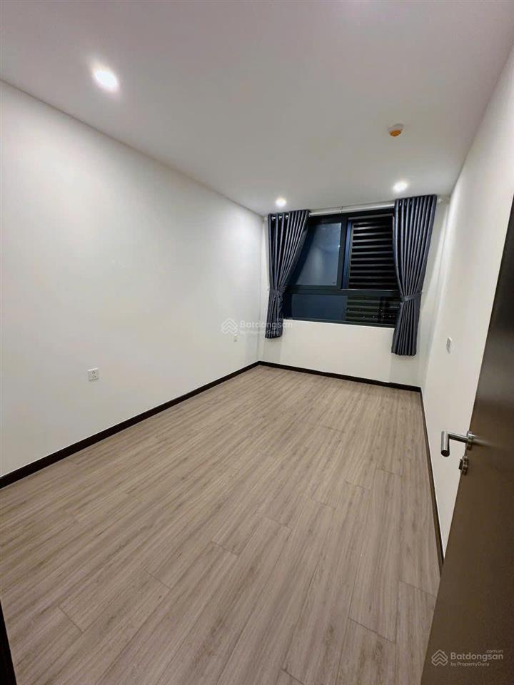 Giá hời c sky view  2pn 2wc 80m²  shr sẵn, chỉ 2,3 tỷ!