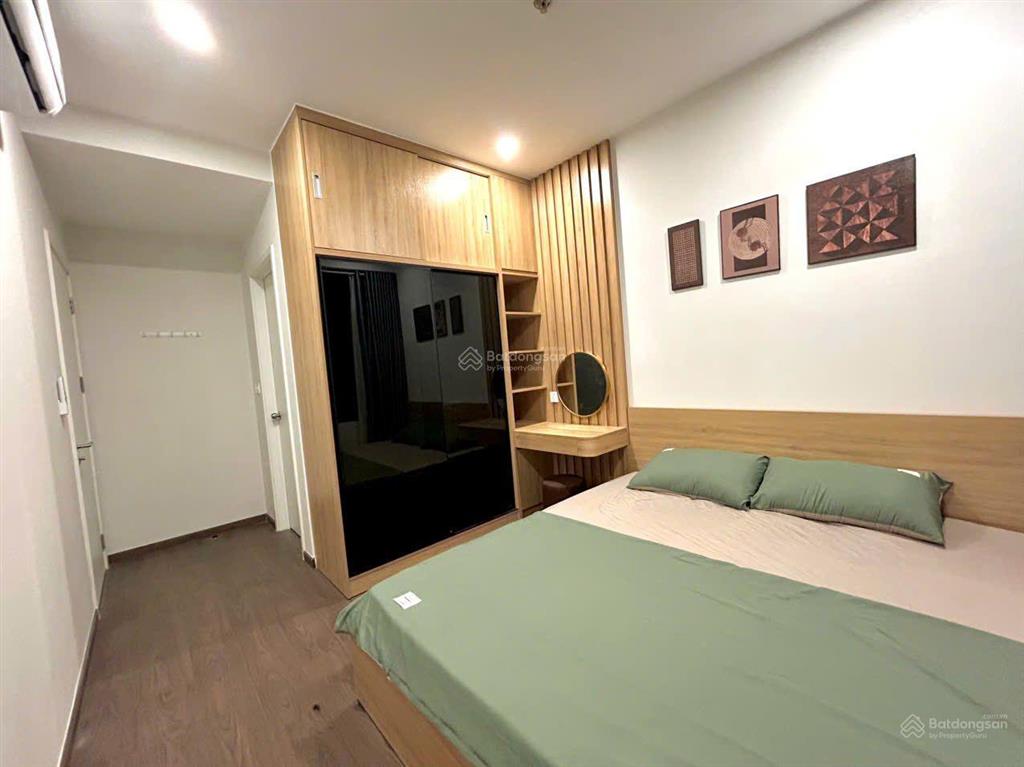 Cách thanh đa 10 km , mt ql 13 , sát aeone mall , 2pn2wc 74m2 full nt,the emerald golf view, sổ sẵn