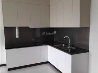 Rẻ c sky view 80 m2 2pn  2wc giá 2 tỷ 050, ra gấp trong tuần