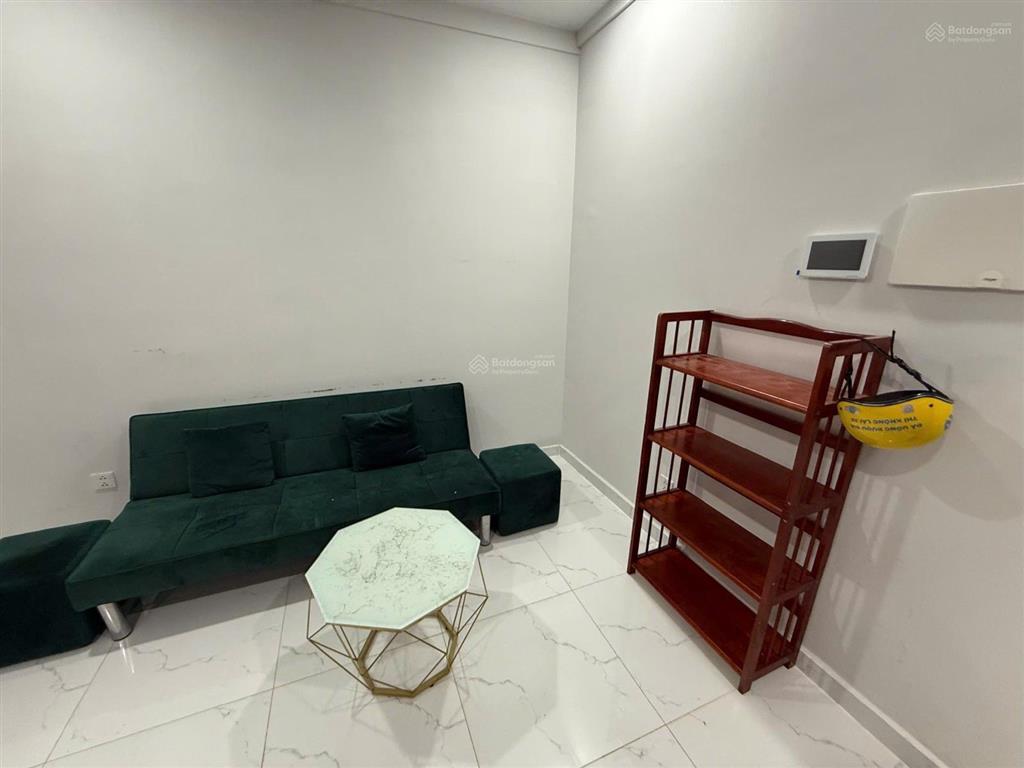 Hiếm có 1 căn studio full nội thất giá hời opal skyline, sổ sẵn 40 m2, nhà mới