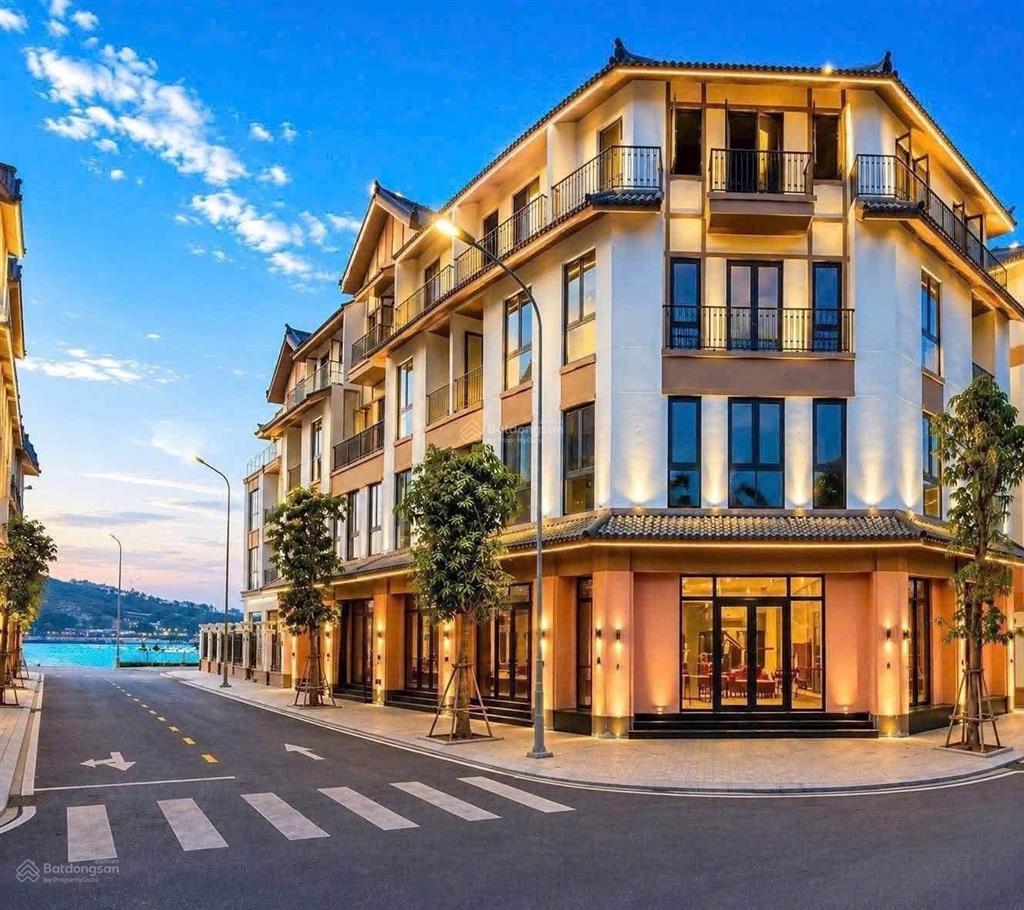 Bán nhà khu đô thị vinhomes pearl bay nha trang, bàn giao thô, hoàn thiện mặt ngoài