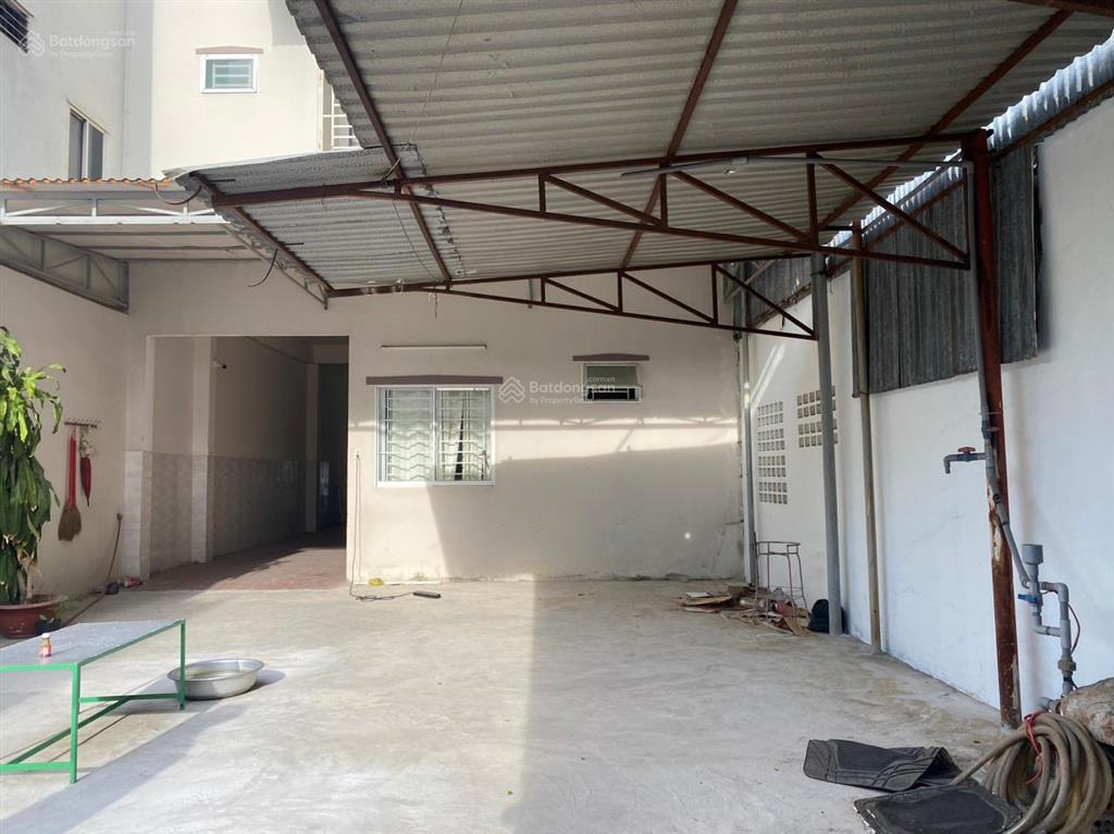 Cho thuê nhà 3 tầng, diện tích 433m, ngang 7m, mặt tiền đường lê hồng phong, phường nam nha trang.