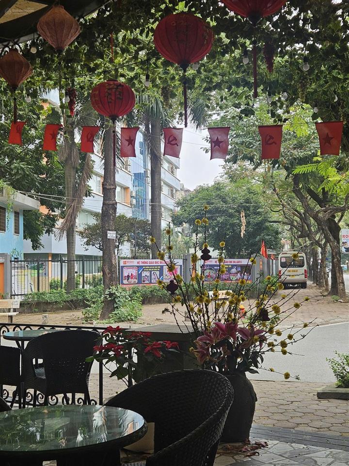 Biệt thự góc linh đàm  3 mặt thoáng  đỗ cùng lúc 20 ô tô  vừa ở vừa khai thác dòng tiền