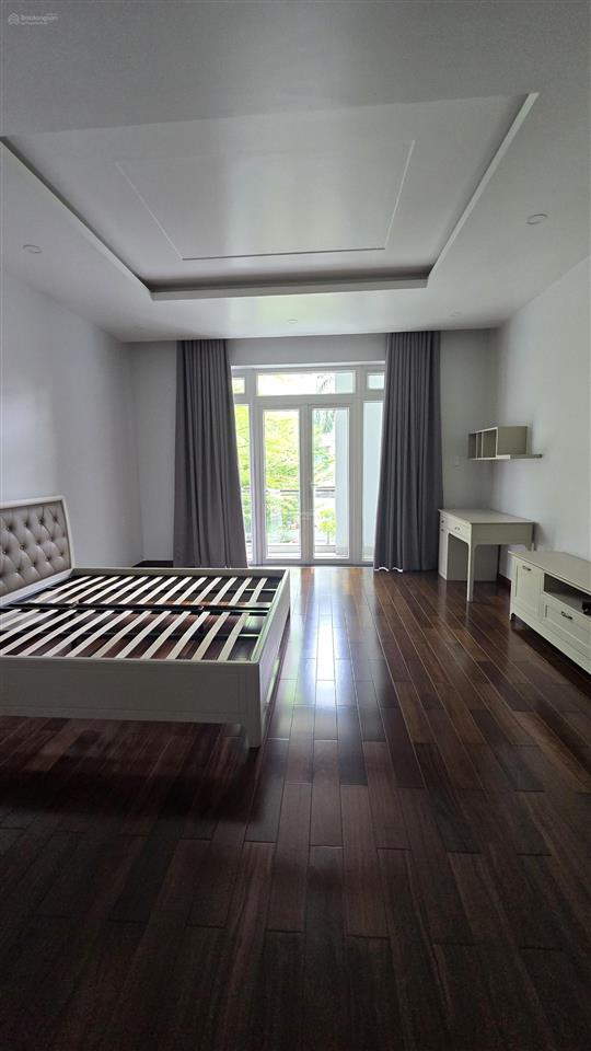 Cho thuê nhà khu vip 295 tân kỳ tân quý, dt 5x20m đúc 3 lầu full nội thất giá 25tr