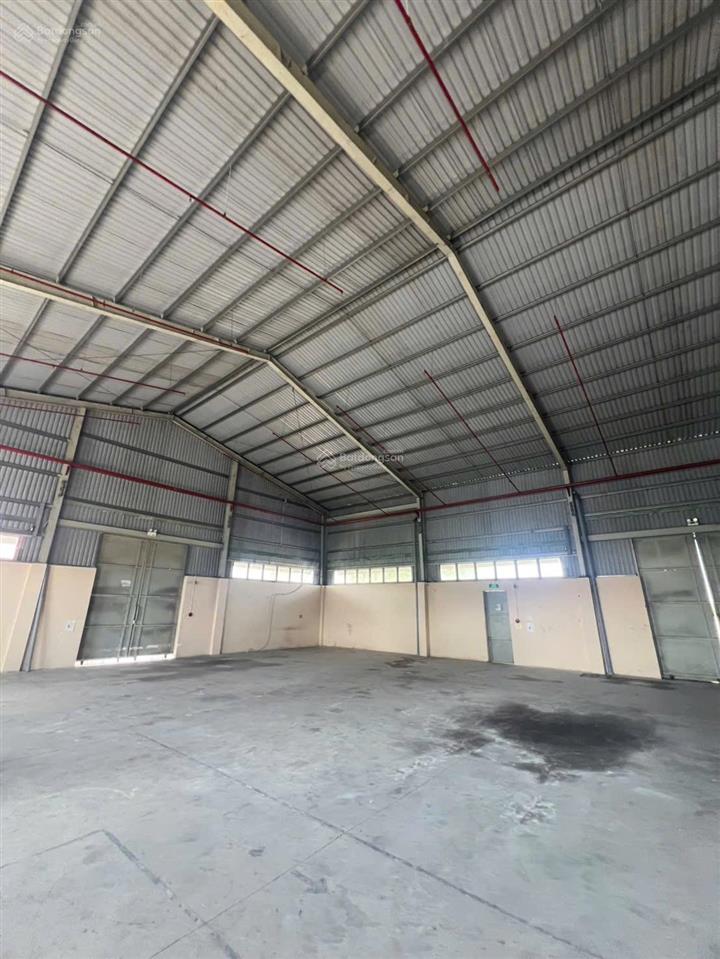 Cho thuê xưởng khuôn viên 3175m. mỹ hạnh. đức hoà. long an