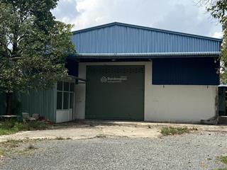 Cho thuê xưởng khuôn viên 1900m. tân an hội. củ chi