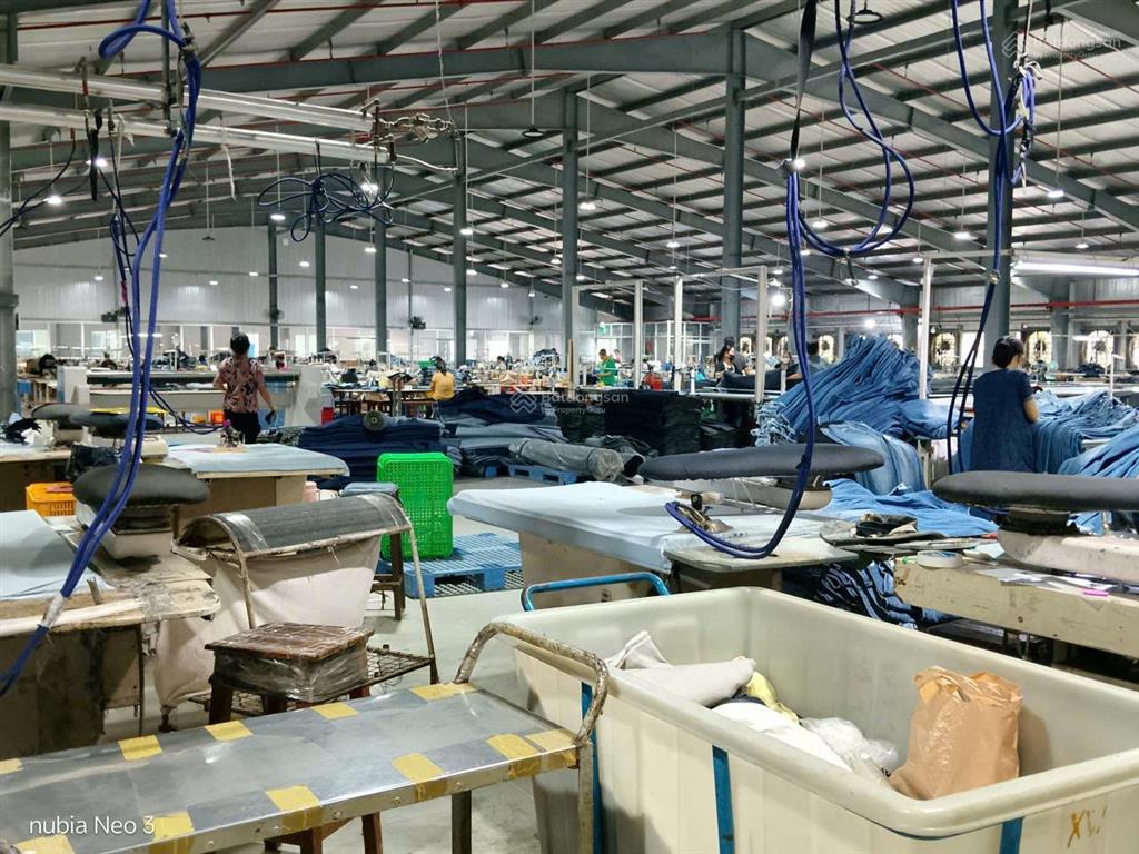 Cho thuê xưởng 4500m2. khu công nghiệp hoàng gia. mỹ hạnh. đức hoà. long an