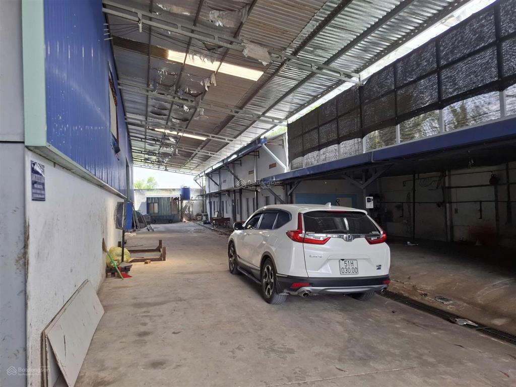 Cho thuê xưởng 2200m2. đức hoà thượng. đức hoà. long an