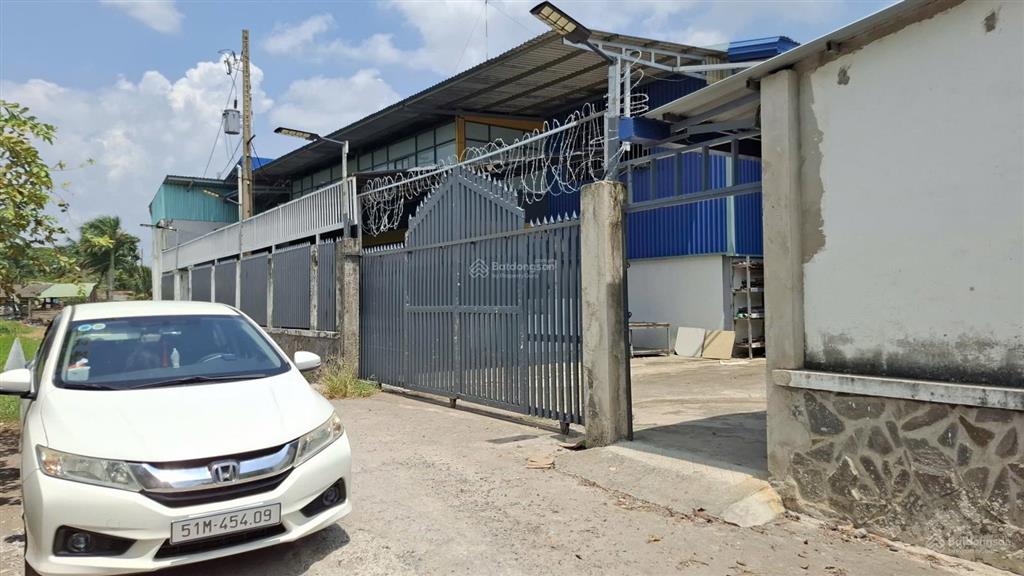 Cho thuê xưởng 2200m2. đức hoà thượng. đức hoà. long an
