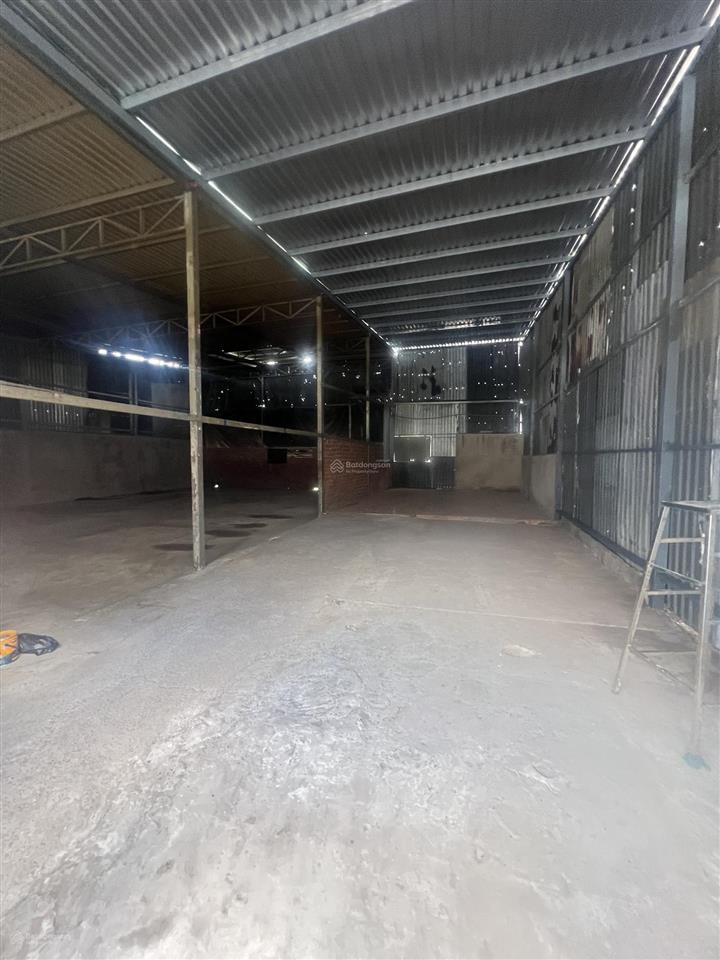 Cho thuê xưởng 300m2, xuân thới sơn, hóc môn