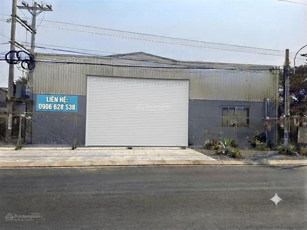 Cho thuê xưởng 900m2. mỹ hạnh bắc. đức hòa. long an.