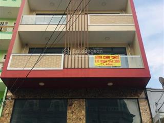 Cho thuê nhà mặt tiền đường hậu giang, q6. dt 8x25m, 6 lầu, thang máy giá 79tr,  0907 448 ***