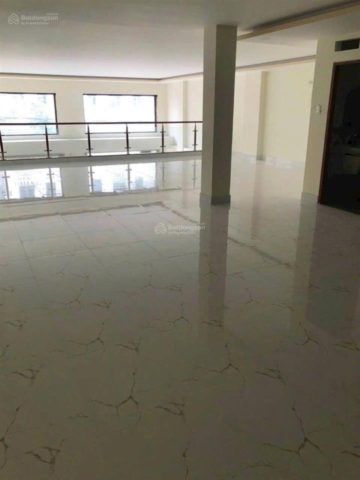 Cho thuê căn nhà liền kề ngay mặt tiền đường phan đăng lưu, quận bình thạnh đoạn sầm uất, đông dân