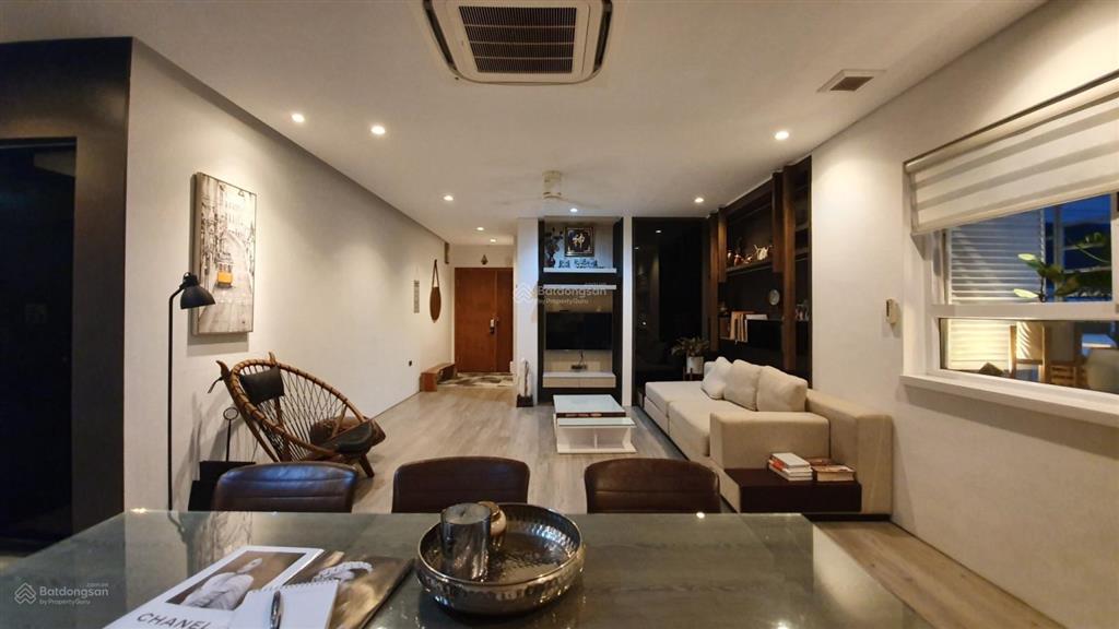 Cho thuê căn hộ chung cư học viện quốc phòng 106m2, 3pn 2vs full đồ giá 13tr/ tháng.  0978 258 ***