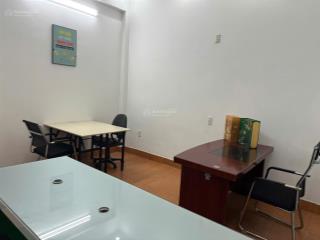 Cho thuê văn phòng từ 18m2 mặt phố nguyễn ngọc vũ, giá rẻ nhất khu.