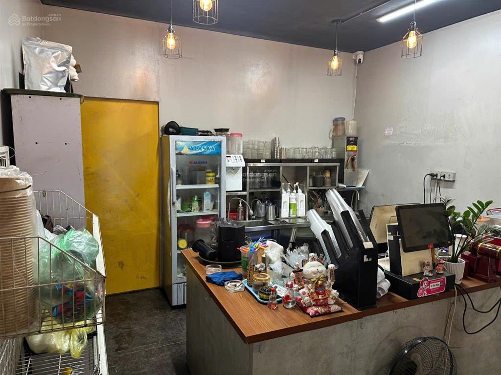 Cho thuê mặt bằng kinh doanh siêu đẹp tại 179 nguyễn ngọc vũ.